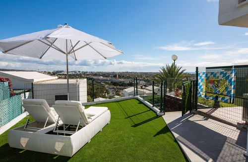 Sonnenland House | LUXURY BUNGALOW WITH SPECTACULAR VIEWS