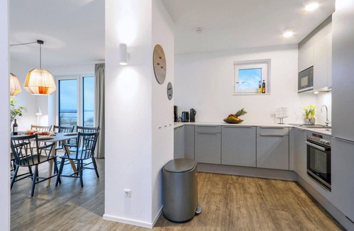 Lembruch Apartment | Luxurious apartment in Lembruch/Dümmer See with house sea view