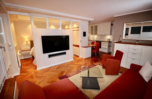 Timmendorfer Strand Apartment | Luxurious apartment for two: close to the beach, central & lovingly designed