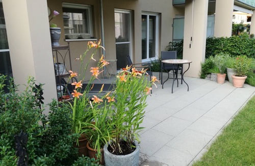 Buggingen Apartment | Luxurious apartment (2 rooms; 70 sqm; terrace; garden; air conditioning.)