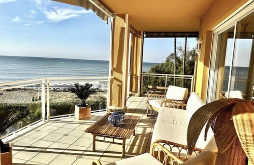 Almadrava Beach Apartment | Luxury 1st line beach - 4 double rooms 3 bathrooms