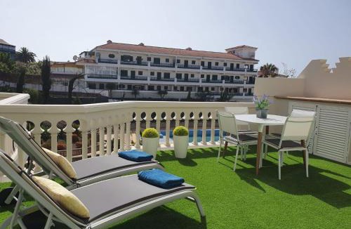 Puerto de la Cruz Apartment | Luxury apartment, comfort and relax, views of the pool
