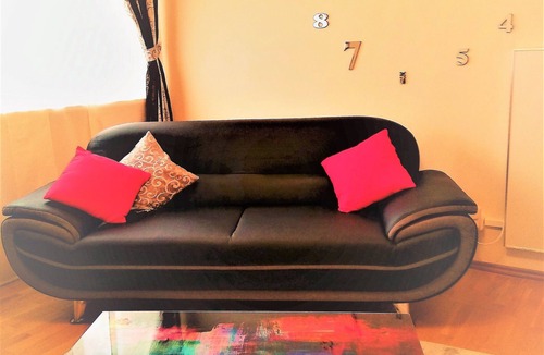 Hof Apartment | Luxury apartment Hof/Bavaria with box spring bed