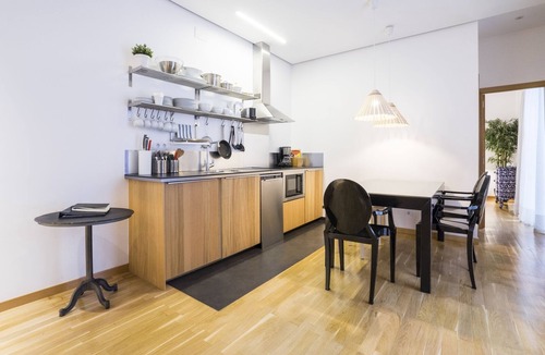 Barrio de las Letras Apartment | Luxury Apartment in Museum Mile 1
