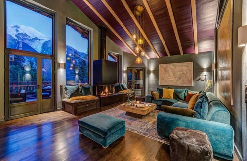 Chamonix-Mont-Blanc Ski Chalet | Luxury Chamonix Chalet with pool