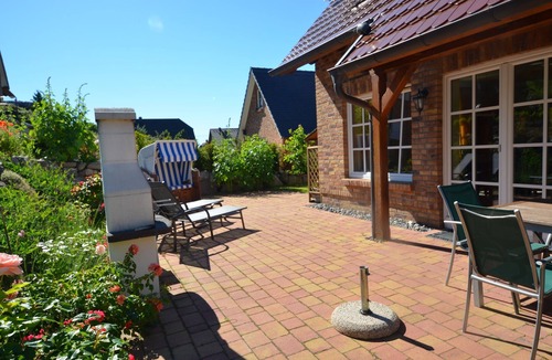 Gager House | Luxury country house with fireplace, 4 baths and Sauna