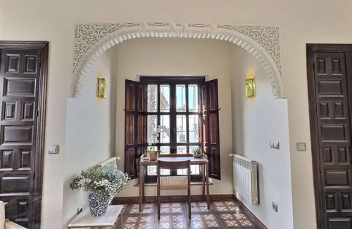 Antequera House | Luxury Andalusian Escape | 11BR Villa w/Pool, Jacuzzi & Stunning Views