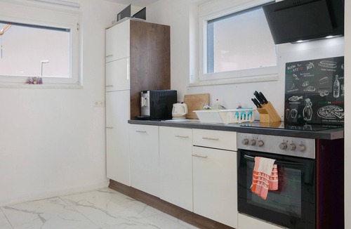 Oberasbach House | Luxury holiday Home with Garden, Terrace, A/C & Wi-Fi