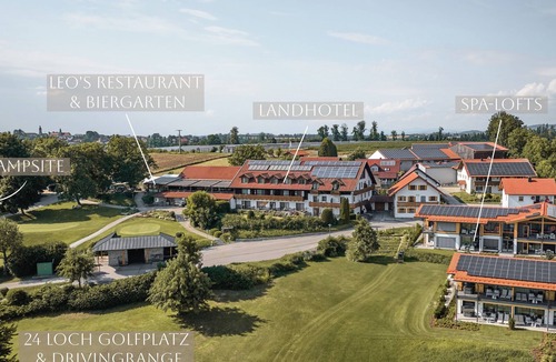 Thyrnau Ski Chalet | Luxury loft 2 bedrooms, whirlpool & sauna, golf, tennis, lake, 8 km from Passau