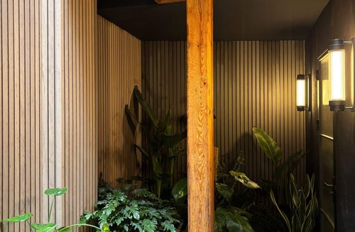 Recoletos Apartment | Luxury Secret Patio in Recoletos