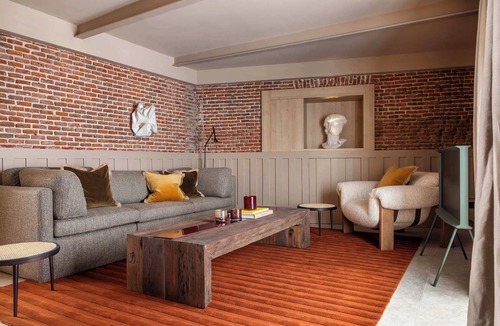 Recoletos Apartment | Luxury Secret Patio in Recoletos