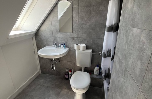 Hamm Apartment | Möbliertes Apartment mit Offener Wohnküche, Schafzimmer und Bad in Hamm Mark