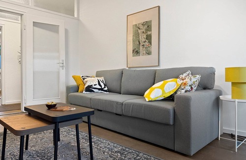 Untersendling Apartment | München Gruppenaufenthalt – 4SZ, 16 Pers., Games