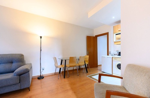 Cotos Apartment | M (MLE16A2320) Expanded bedroom 1 bedroom in Chamartín