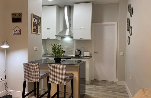 Vista Alegre Apartment | Madrid Binefar Aparment