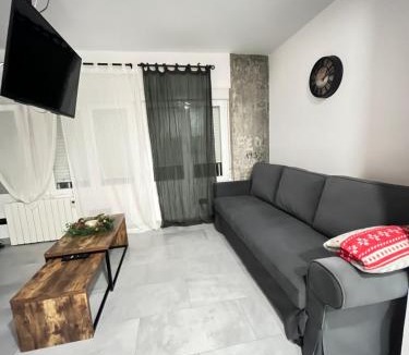 Aluche Apartment | Madrid Confort Suites