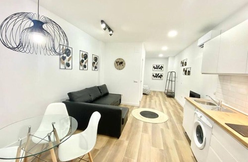 Moscardo Apartment | Madrid Río Amparo Usera (1 bedroom apartment)