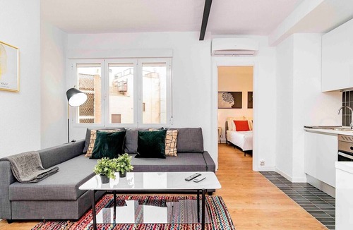 Malasana Apartment | Magnifico Apto en Plaza de España C/San Bernardino