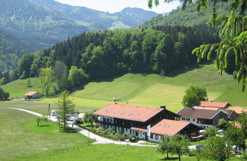 Aschau im Chiemgau Apartment | Maisonette-Ferienwohnung° 56 qm extra Schlafzimmer und Balkon, App. Nr. 18