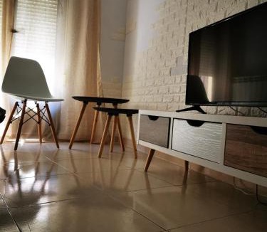 Arevalo Apartment | Malocar