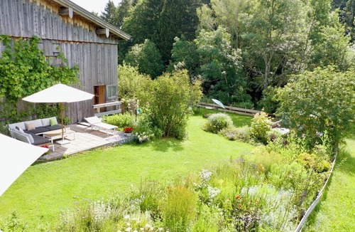 Niedersonthofen Ski Chalet | Manor Rocky Docky, historic building in a secluded location at the Niedersonthofner lake