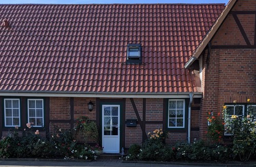 Felm Apartment | Maritime Ferienwohnung im Fachwerkhaus by Interhome