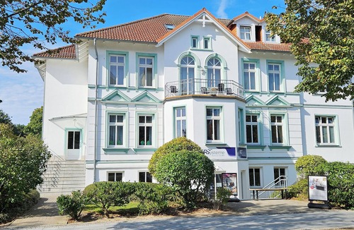 Kuhlungsborn Ost Apartment | Meerzeit - Exclusive vacation apartment with balcony & maritime atmosphere