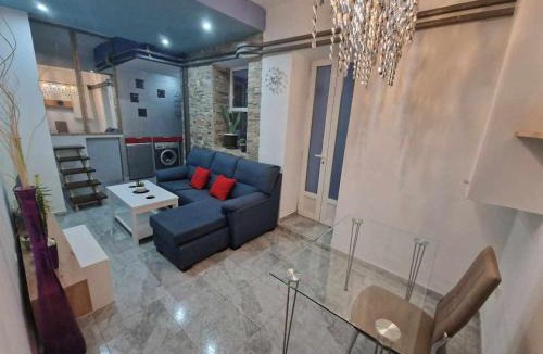Ibiza Apartment | Menéndez Pelayo, loft junto al Retiro