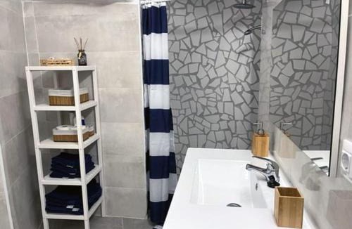 Sardina Apartment | Menbau
