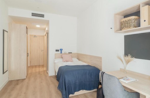 Fuencarral Apartment | Micampus Foronda 7 Student Residence