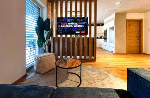 Wiesing Apartment | Mid Mountain Apartment Tirol