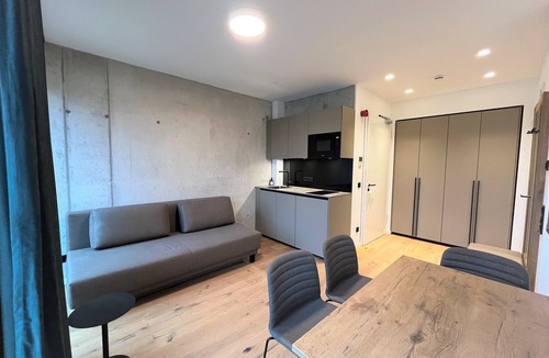 Moosach Apartment | Mikes Apartments Munich