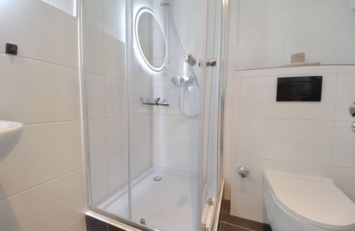 Recklinghausen Apartment | Milpau: Central | Parking lot | Netflix | Smart TV