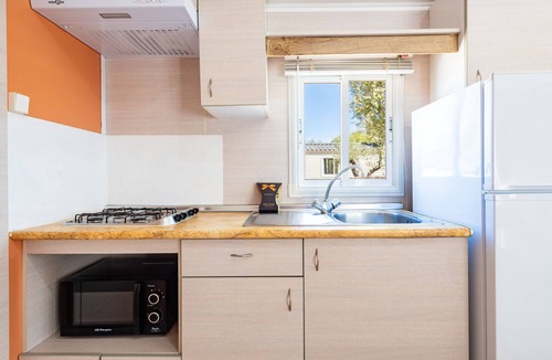 Tirig RV Rental | Mobile Home '241' with Mountain View, Wi-Fi and Air Conditioning