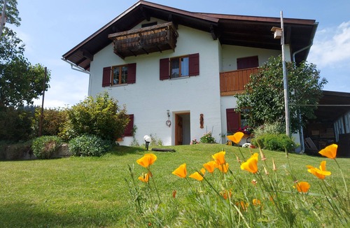Seeg Apartment | Modern and lovingly furnished vacation apartment in the countryside