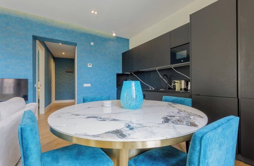 Palacio Apartment | Modern and Luminous Flat in Central District