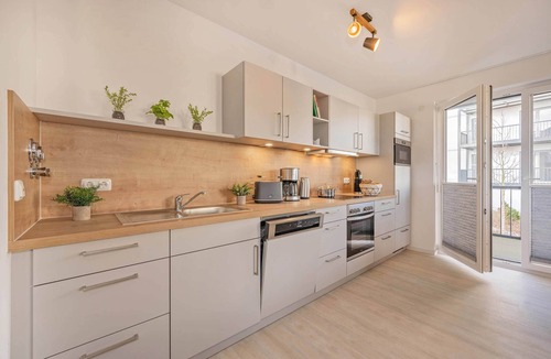 Koelpinsee Apartment | Modern apartment with balcony - only 800 m to the beach