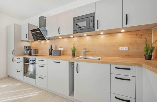 Koelpinsee Apartment | Modern apartment with balcony - close to the beach and family-friendly