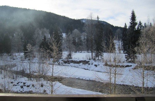 Groissenbach Apartment | Modern apartment directly on the Lofer Creek with a magnificent view of the Alps