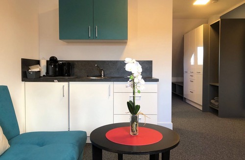 Muennerstadt Apartment | Modern apartment in a quiet location with a view of the beautiful natural surroundings
