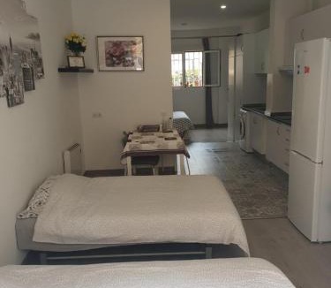 Almenara Apartment | Modern Apartment Madrid Near Bernabéu