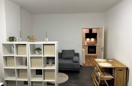 Antonsviertel Condo | Modern apartment near the main train station - central & well connected