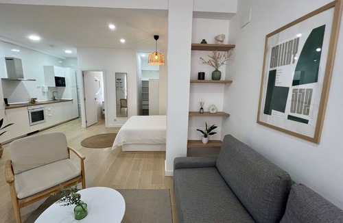 Ventas Apartment | Modern apartment next to Salamanca & Plaza de Toros - Metro direct to Retiro & Sol