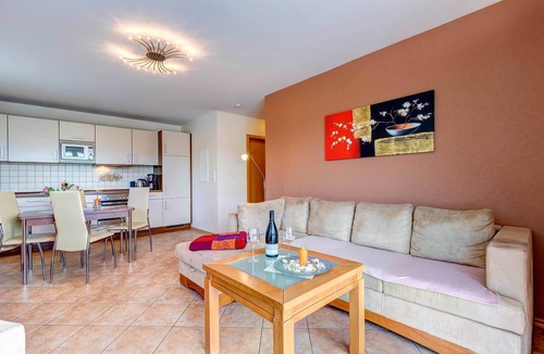 Ueckeritz Apartment | Modern apartment with balcony - only 800 m to the beach
