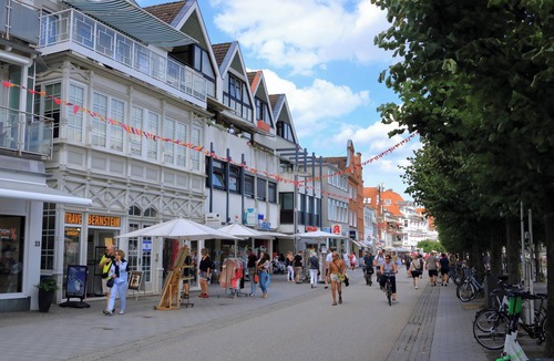 Travemuende Apartment | Modern apartment with terrace, private parking and sea view in Travemünde