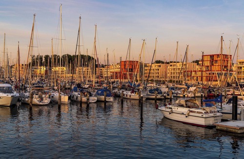 Travemuende Apartment | Modern apartment with terrace, private parking and sea view in Travemünde