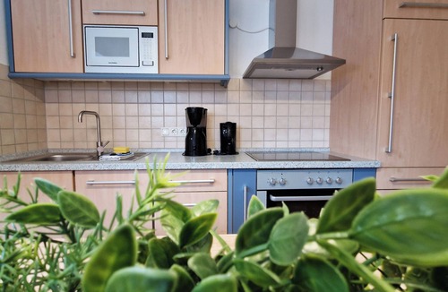 Kuhlungsborn Ost Apartment | Modern beach shell vacation apartment for 8 guests in the Baltic seaside resort of Kühlungsborn