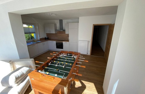 Furth im Wald Apartment | Modern basement apartment for 5 people