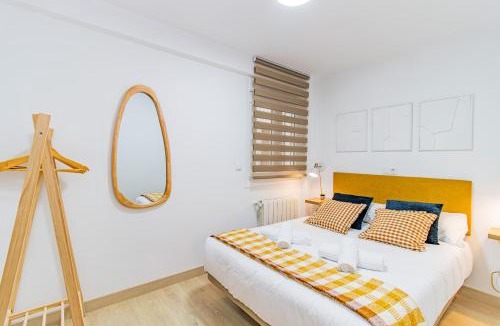 La Magdalena Apartment | Modern Comfort in the Heart of Zaragoza