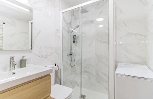 La Magdalena Apartment | Modern Comfort in the Heart of Zaragoza